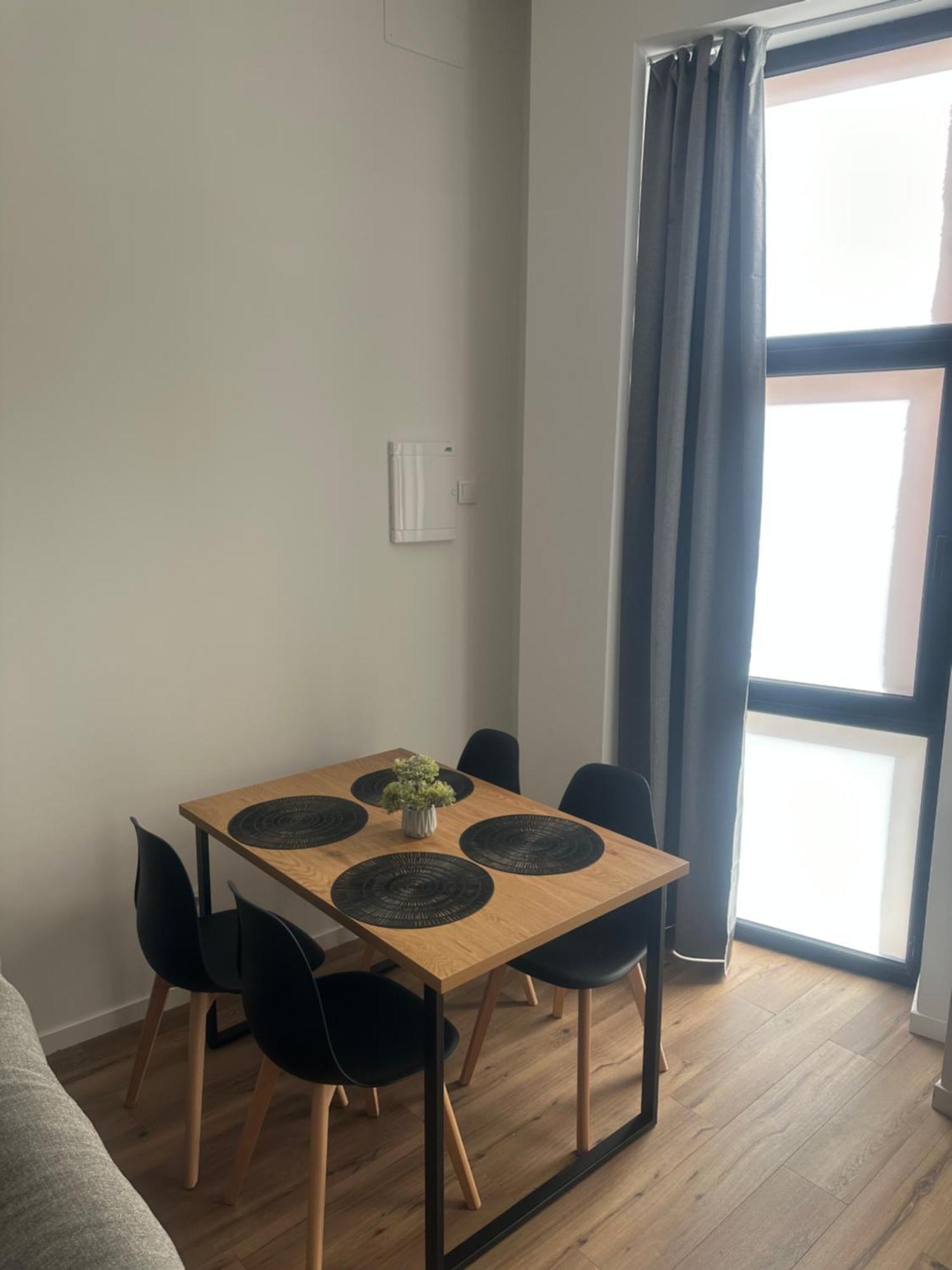 Portobeach Valencia Suites Bagian luar foto