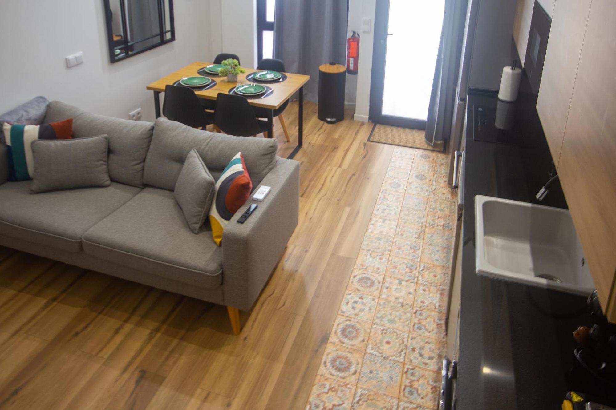 Portobeach Valencia Suites Bagian luar foto