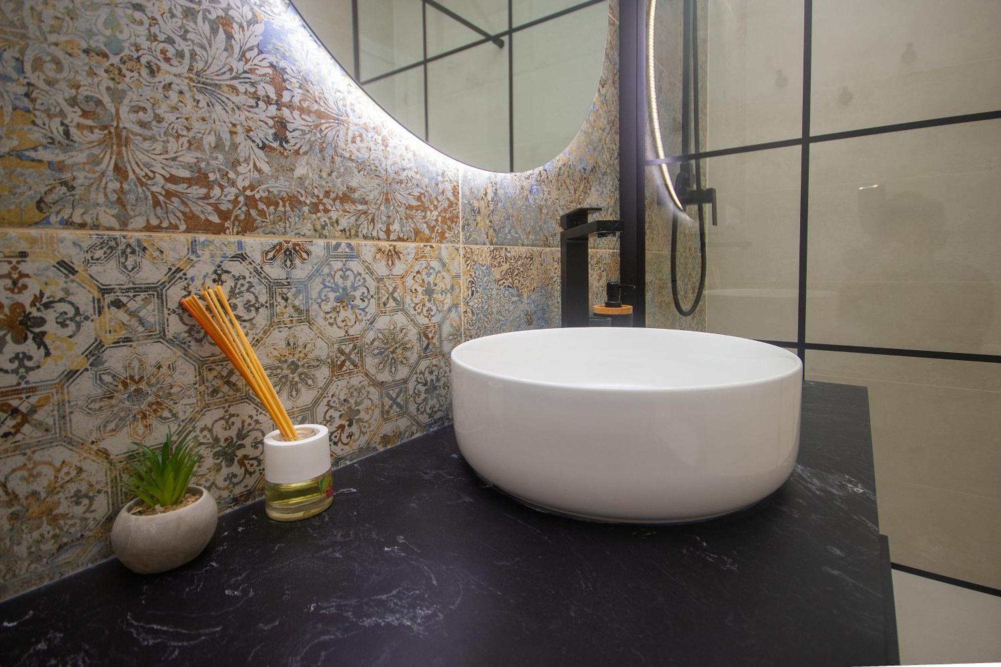 Portobeach Valencia Suites Bagian luar foto