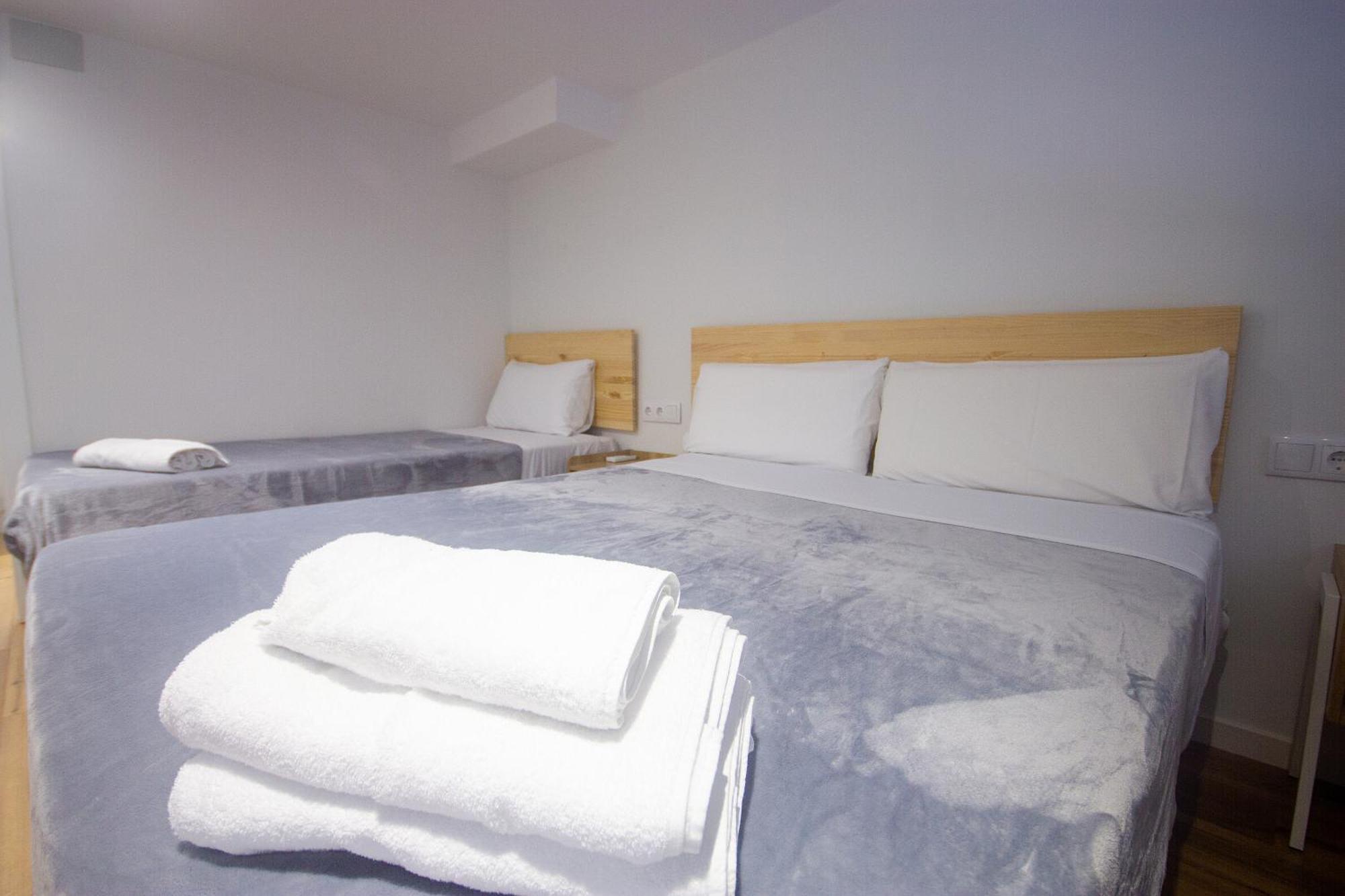 Portobeach Valencia Suites Bagian luar foto